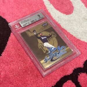 Ken Griffey Jr – 1999 Fleer Ultra Gold Medallion #72G – BCG 9 Mint – As Pictured